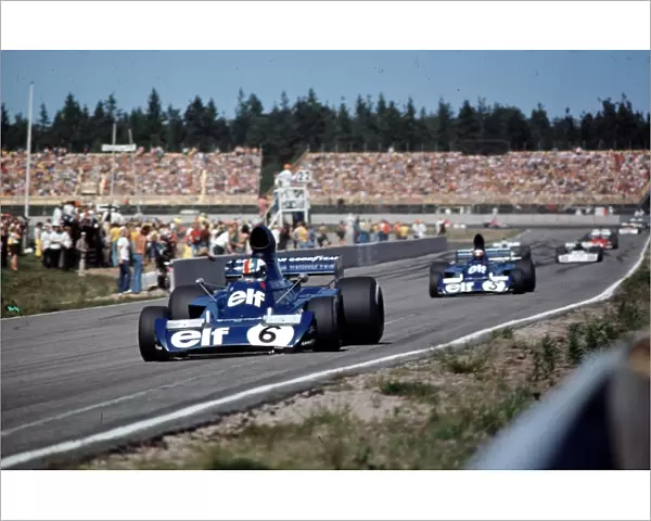 Swedish Grand Prix, Monte Carlo, 17th June 1973: Francois Cevert leads Jackie Stewart