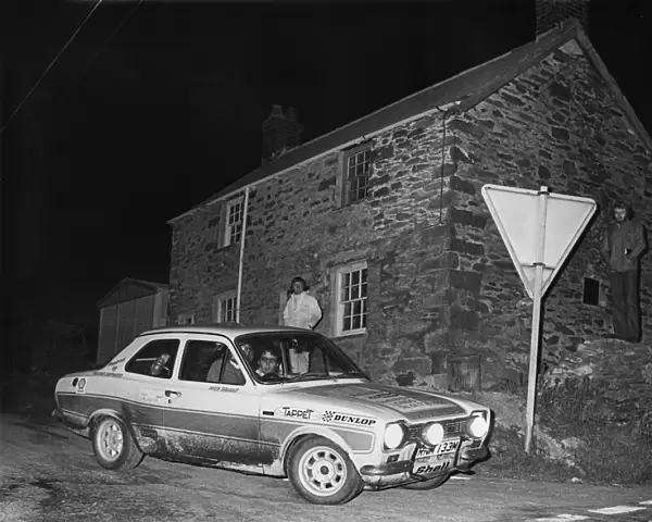 1975 Motoring News Rally Championship: Mick Briant  /  John McKerrell, 1st position, action