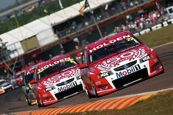 05av806. Todd Kelly (AUS) HRT Commodore won his second round in a row when