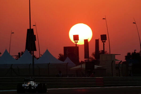 12 UAE F1 Formula 1 Formula One GP Nov