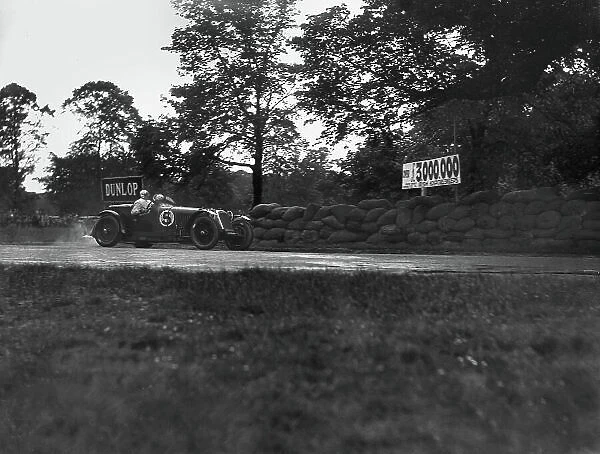 1931 Irish International Grand Prix. Phoenix Park, Dublin, Ireland. 5th - 6th June 1931. Maserati, action. World Copyright: LAT Photographic. Ref: LAT NEG 733 -2