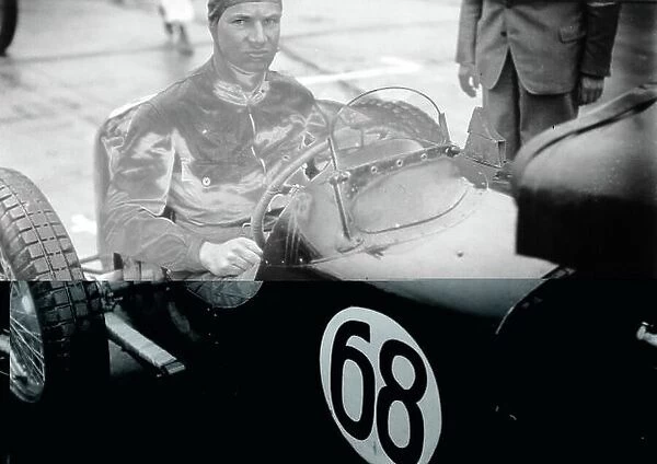 1936 Eifelrennen voiturette race. Nurburgring, Germany. 14 June 1936. Dick Seaman, Delage 15S8, retired, portrait. World Copyright: Robert Fellowes / LAT Photographic Ref: 36EIF02