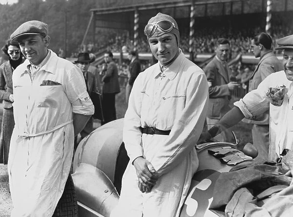 1937 Donington Grand Prix - Dick Seaman: Donington Park, England. 2nd October 1937