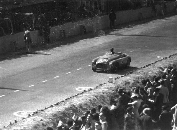 1949 Le Mans. Negative number: 49  /  16 #16 World Copyright: LAT Photographic
