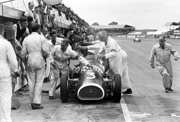 1952 British Grand Prix - Kenneth McAlpine: Kenneth McAlpine in the pits. He finished in 16th position