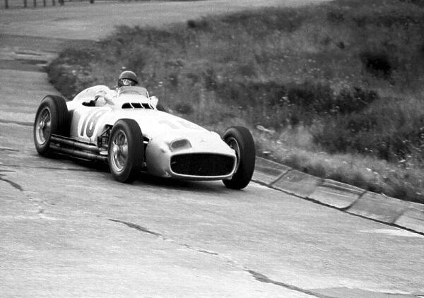 1954 German Grand Prix, Nurburgring Juan Manuel Fangio (Mercedes-Benz W196
