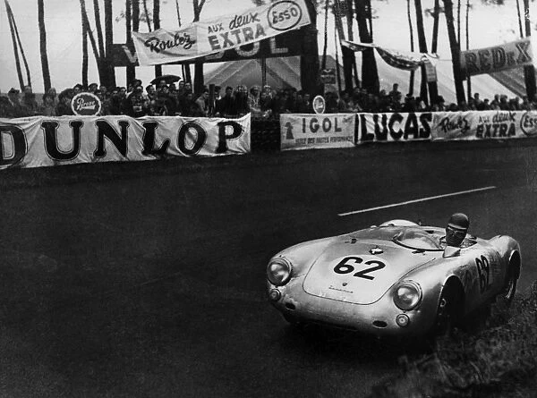 1955 Le Mans 24 hours: Helmut Glockler / Jaroslav Juhan, 6th position, action