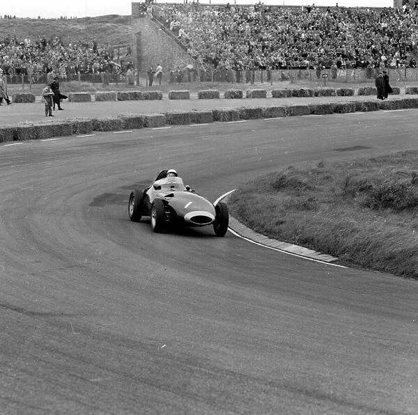 1958 Dutch Grand Prix. Ref-2031. World ©LAT Photographic