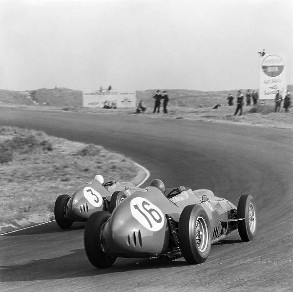 1959 Dutch Grand Prix. Zandvoort, Holland. 29 - 31 May 1959. Phil Hill, Ferrari Dino 246, 6th position leads Cliff Allison, Ferrari Dino 246, 9th position, action. Ref: 4116