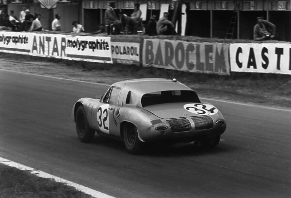 1961 Le Mans 24 hours: Edgar Barth  /  Hans Herrmann, 7th position, action