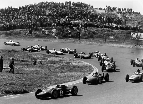 1962 Dutch Grand Prix: Jim Clark leads Graham Hill, Dan Gurney, John Surtees, Phil Hill, Innes Ireland, Ricardo Rodriguez, Trevor Taylor, Jack Brabham
