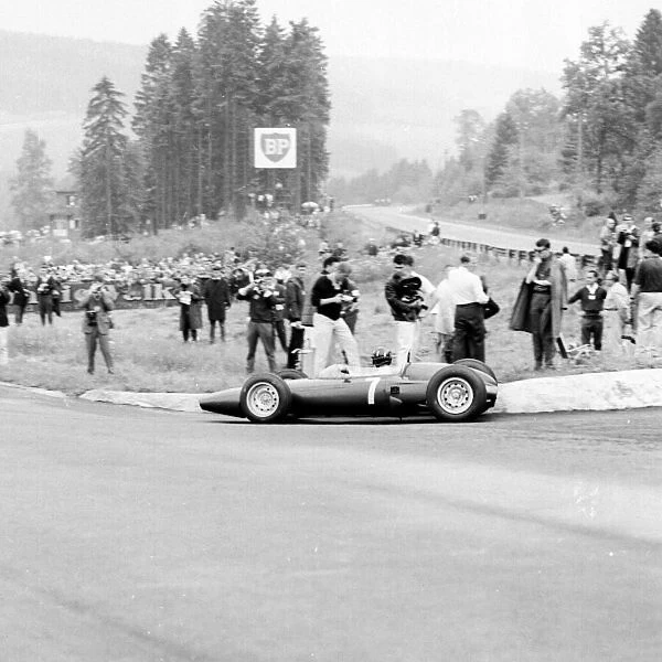 1963 Belgian Grand Prix. Ref-19293. World © LAT Photographic
