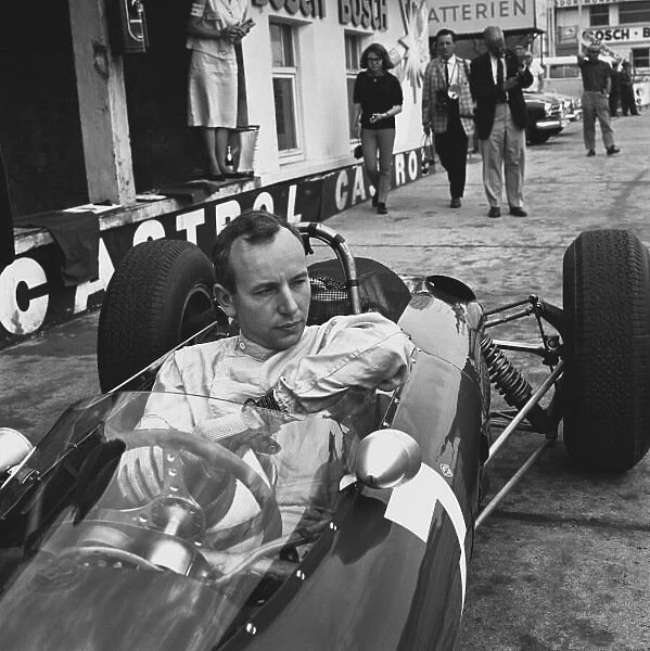 1963 German Grand Prix. Nurburgring, Germany. 4 August 1963. John Surtees (Ferrari 156), 1st position, action. World Copyright: LAT Photographic. Ref: 19735