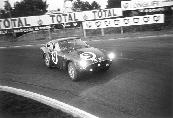 1964 Le Mans 24 Hours: Peter Proctor  /  Jimmy Blumer, Sunbeam Tiger Ford, retired, action