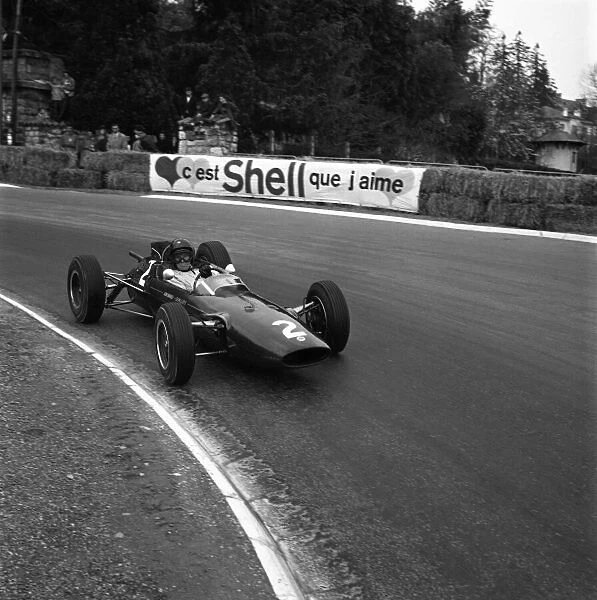1964 Pau Grand Prix. Pau, France. 5th April 1964. Jim Clark (Lotus 32-Cosworth)