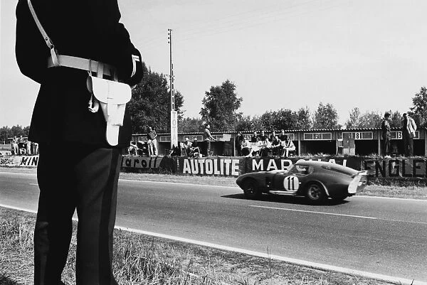 1965 Le Mans 24 Hours: Jack Sears  /  Richard Thompson, 8th position, action