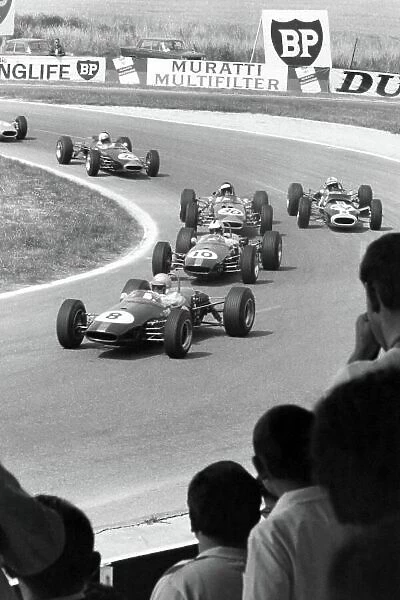 1966 Formula 2 race. Reims, France. 3 July 1966. Jack Brabham leads, action. World Copyright: LAT Photographic Ref: b&w print