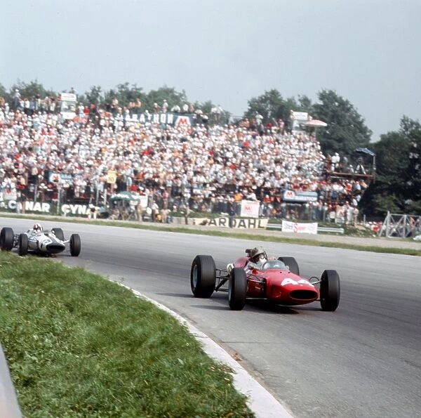 1966 Italian Grand Prix: Giancarlo Baghetti leads Chris Amon