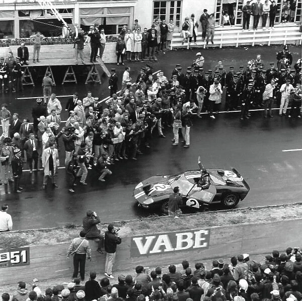 1966 Le Mans 24 Hours
