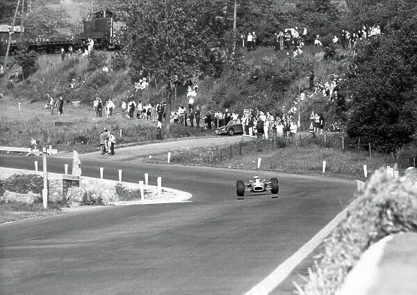 1967 Belgian Grand Prix. Spa-Francorchamps, Belgium. 18 June 1967. Jim Clark, Lotus 49-Ford, 6th position, action. World Copyright: LAT Photographic Ref: Autosport b&w print