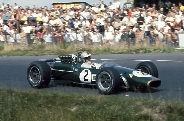 1967 Dutch Grand Prix - Denny Hulme: Denny Hulme 3rd positiom, action