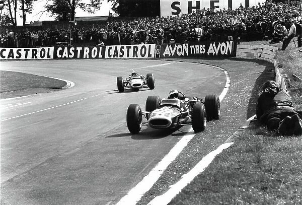 1967 Formula 2 Championship. London Trophy, Crystal Palace, Great Britain. 29th May 1967. Jacky Ickx (Matra MS5 - Cosworth), 1st position, leads Jean-Pierre Beltoise (Matra MS5 - Cosworth), 2nd position, action. World Copyright: LAT Photographic