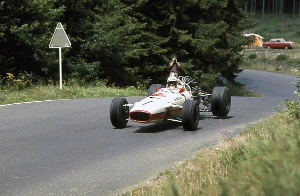 1967 German Grand Prix - John Surtees: John Surtees, 4th position, action
