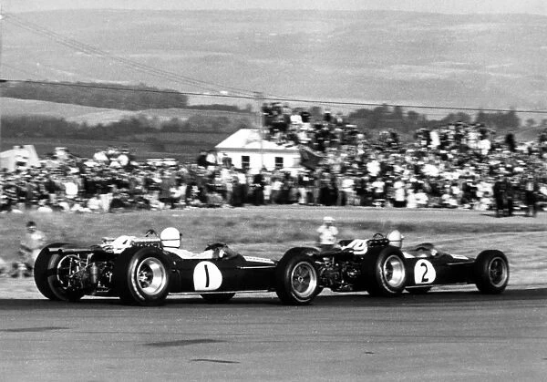 1967 South African Grand Prix - Denny Hulme and Jack Brabham