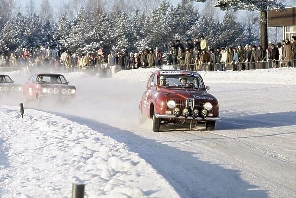 1968 European Rally Championship. Swedish Rally, Sweden. 4-7 January 1968. Hakan Lindberg / Bo Reinicke (SAAB V4), 3rd position. World Copyright: LAT Photographic Ref: 35mm transparency 68RALLY04