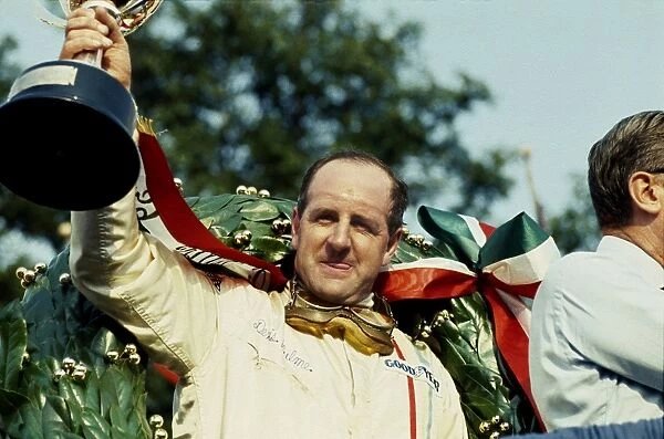 1968 Italian Grand Prix - Denny Hulme: Denny Hulme, 1st position, podium, portrait