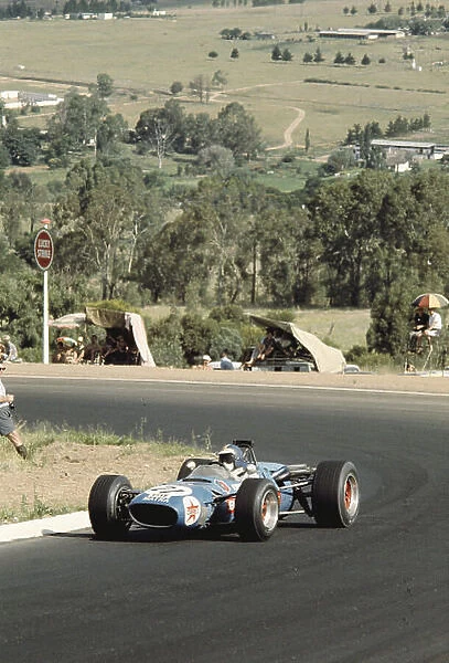 1968 South African Grand Prix. Kyalami, South Africa. 30 / 12 / 67-1 / 1 / 1968. Jean-Pierre Beltoise (Matra MS7 Ford) 6th position. Ref-68 SA 27. World Copyright - LAT Photographic
