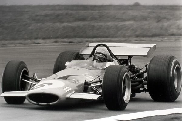 1969 British Grand Prix - Bruce McLaren: Bruce McLaren, McLaren M7C-Ford, 3rd position, action