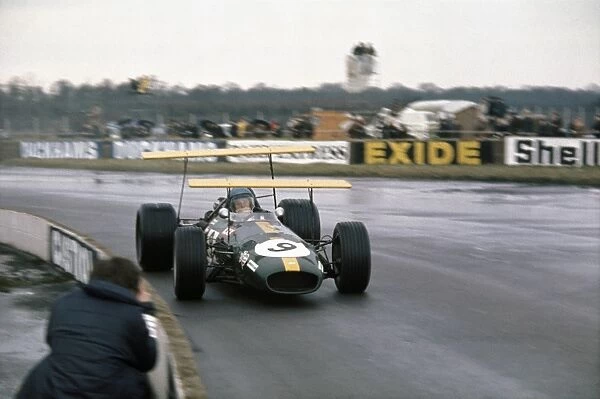 1969 Daily Express International Trophy: Jacky Ickx, 4th position, action