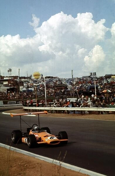 1969 South African Grand Prix - Bruce McLaren: Bruce McLaren 5th position