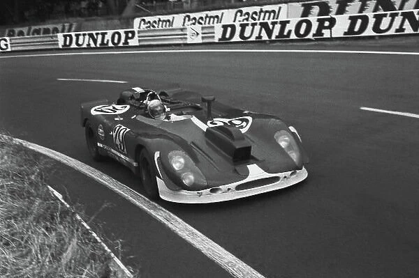 1970 Le Mans 24 Hours. Le Mans, France. 13th - 14th June 1970. Herbert Linge / Jonathan Williams (Porsche 908 / 02), Not Classified, the film, Le Mans, camera car, action. World Copyright: LAT Photographic. Ref: 1297J - 11A