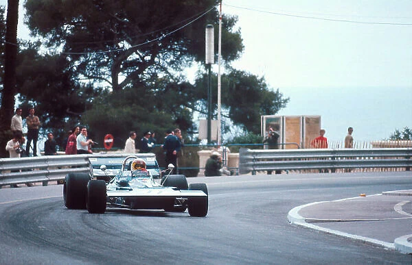 1971 Monaco Grand Prix. Monte Carlo, Monaco. 21-23 May 1971. Jackie Stewart (Tyrrell 003 Ford) 1st position at Massenet. Ref-71 MON 03. World Copyright - LAT Photographic