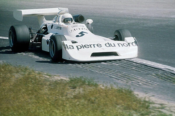1975 European Formula 2 Championship. Hockenheim, Germany. 8th June 1975. Rd 6. Xavier Lapeyre, Chevron B29 - Chrysler-Simca / ROC, DNQ, action. World Copyright: LAT Photographic. Ref: 75F2Hock01