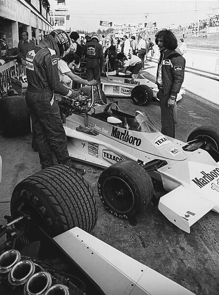 1976 Canadian Grand Prix: James Hunt, 1st position, in the pit lane, portrait