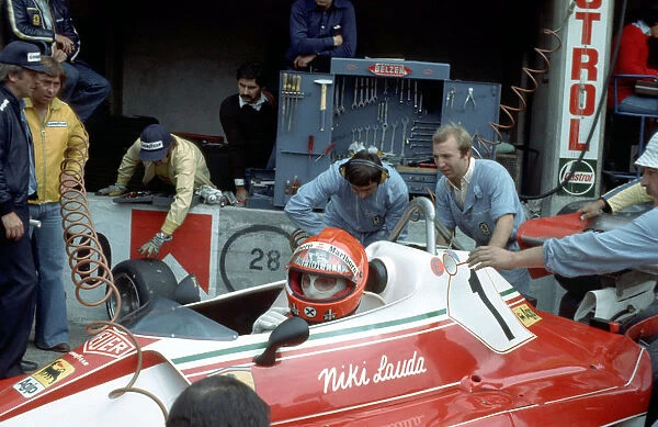 1976 Italian GP. AUTODROMO NAZIONALE MONZA, ITALY - SEPTEMBER 12