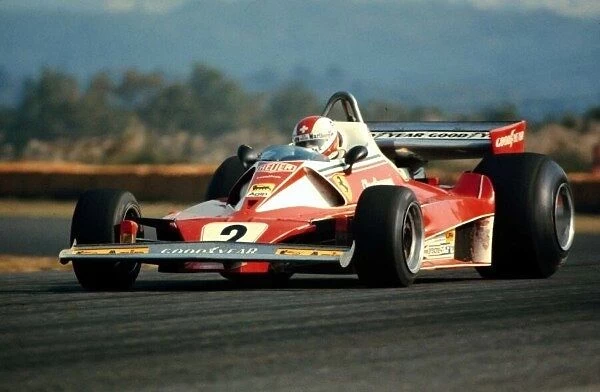 1976 JAPANESE GP. Ferrari driver Clay Reggazzoni finishes 5th behind the eventual