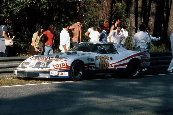 1976 Le Mans 24 hours. Le Mans, France. 12th - 13th June 1976. John Greenwood  /  Bernard Darniche (Chevrolet Corvette), retired, action. World Copyright: LAT Photographic