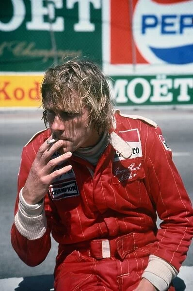 1976 Long Beach Grand Prix: James Hunt, retired, portrait
