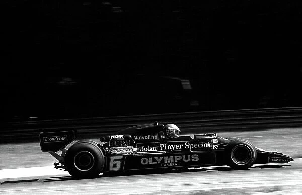 1978 Italian Grand Prix. Monza, Italy. 8-10 September 1978. Ronnie Peterson (Lotus 78-Ford) prior to fatal accident. World Copyright: LAT Photographic.