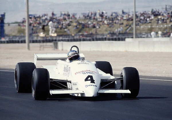 1981 Caesars Palace Grand Prix. Las Vegas, Nevada, USA. 15-17 October 1981. Michele Alboreto (Tyrrell 011 Ford) 13th position. Ref-81 LV 34. World Copyright - LAT Photographic