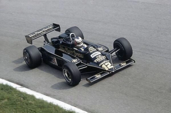 1981 Italian Grand Prix Monza, Italy. 11-13 September 1981. Nigel Mansell (Lotus 87-Ford Cosworth), retired. Ref - 81ITA13. World Copyright - LAT Photographic