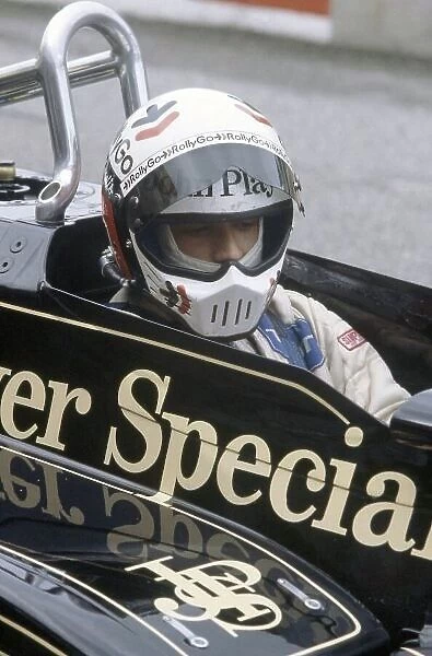1981 Italian Grand Prix Monza, Italy. 11-13 September 1981. Elio de Angelis (Lotus 87-Ford Cosworth), 4th position. Helmet, portrait. Ref - 81ITA17. World Copyright - LAT Photographic