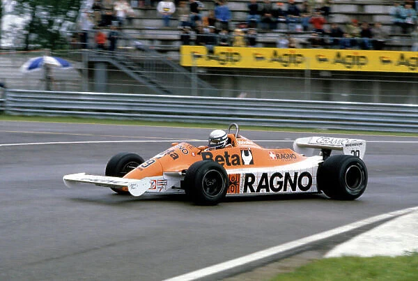 1981 San Marino Grand Prix Imola, Italy. 1st - 3rd May 1981. Riccardo Patrese (Arrows A3-Ford), 2nd position, action. World Copyright: LAT Photographic ref: 81SM009