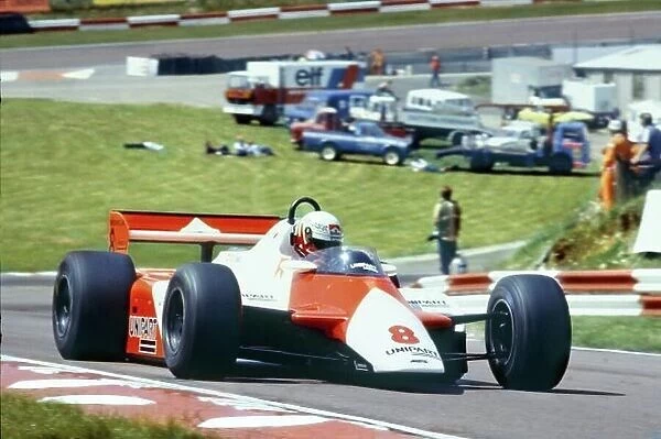 1982 British Grand Prix. Brands Hatch, Great Britain. 18 July 1982. Niki Lauda, McLaren MP4 / 1B-Ford, 1st position, action. World Copyright: LAT Photographic Ref: 35mm transparency 82GBR