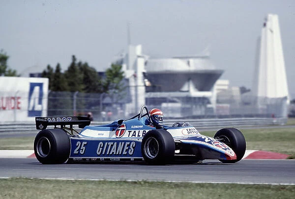 1982 Canadian Grand Prix. Montreal, Quebec, Canada. 11-13 June 1982. Eddie Cheever (Ligier JS17B Matra) 10th position. Ref-82 CAN 30. World Copyright - LAT Photographic