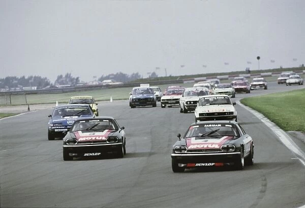 1982 Tourist Trophy: Pierre Dieudonne  /  Pete Lovett, Jaguar XJ-S, 2nd position, leads Tom Walkinshaw  /  Chuck Nicholson, Jaguar XJ-S, 1st position, action